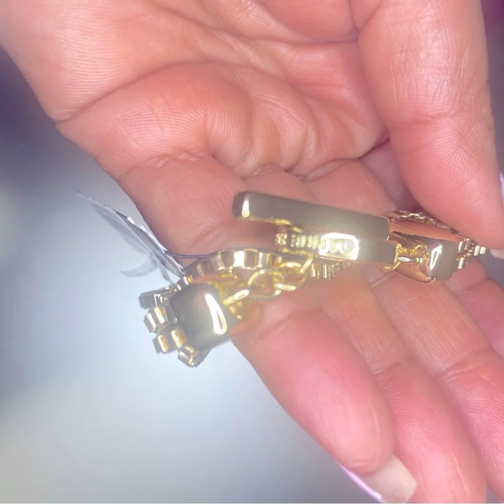 NWT Anne Klein Gold-Tone Multi-Row Chain Toggle Bracelet In Metallic Gold - Picture 2 of 8
